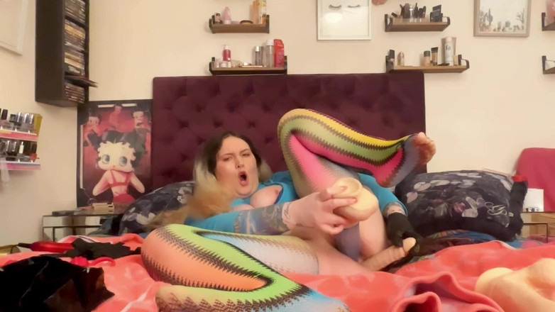 MissFFW: BBW leker med sitt rövhål med flera leksaker