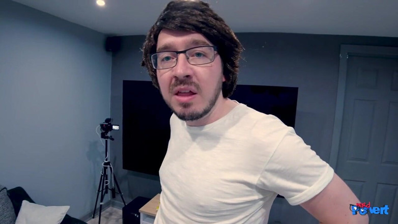 Nerd Pervert: Rosa Rosebud - pelacur zakar berganda