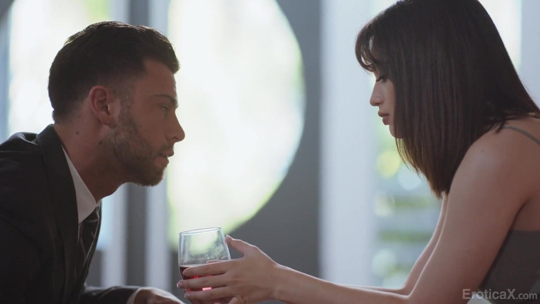 Erotica X: Pasangan menggemaskan lagi asik ngentot penuh gairah, intens &amp; emosional - eroticax