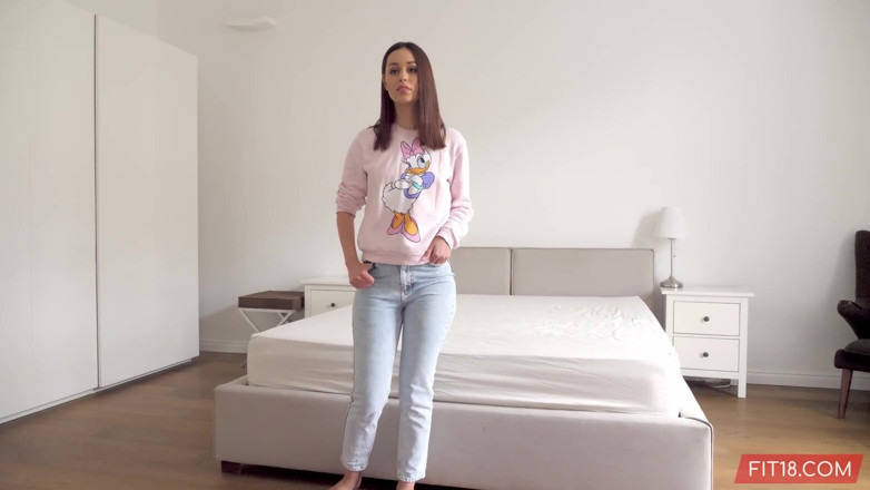 Fit 18: Кастинг високого і худого журналіста, який хоче бути моделлю