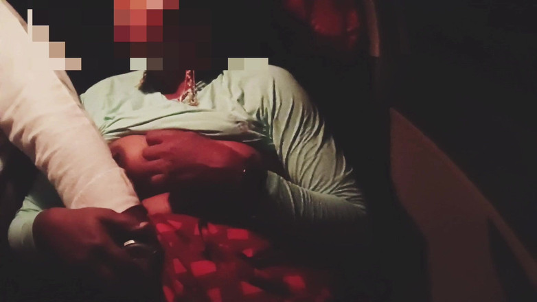 Telugu honey lips: Seks di mobil malam, pembicaraan kotor telugu. Tante tetek besar...