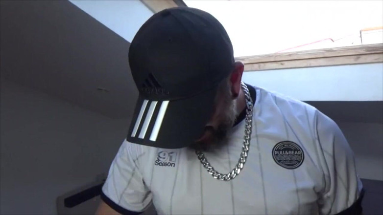 Kinky Bareback Boys: Angl Garcia fucked barebakc by the big cock of Renato