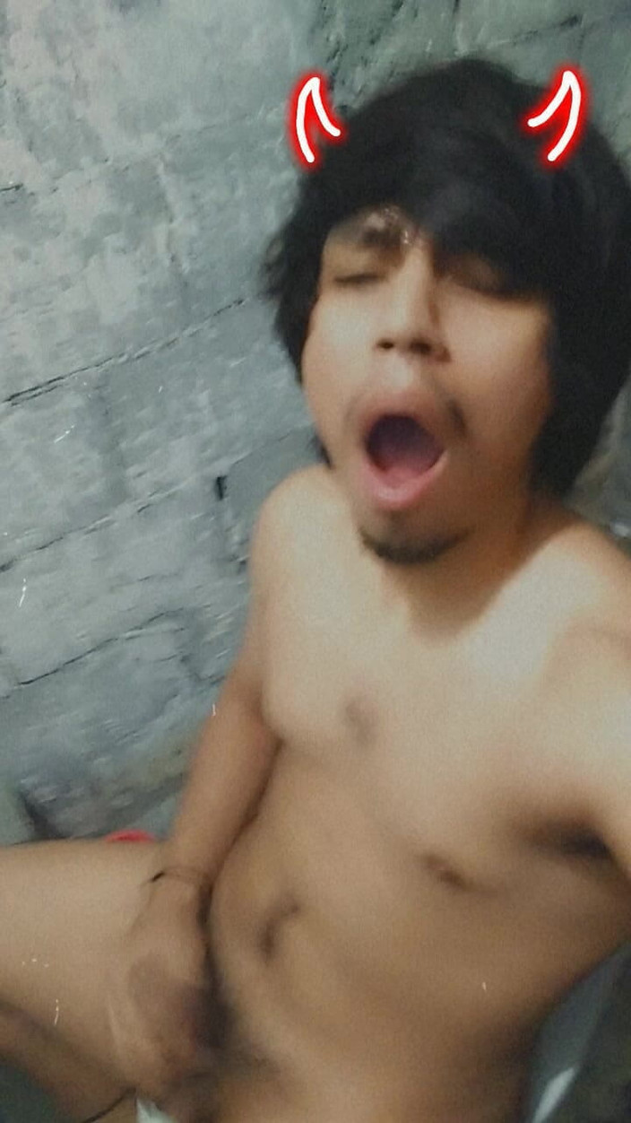 AlexAlejandro13: Toilet Lucifer