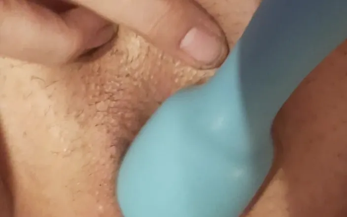 yaller62: Moje sexy manželka chtěla použít své nové hračky pro žhavou sexy...