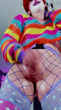 Poppr the Femboy Clown Camshow