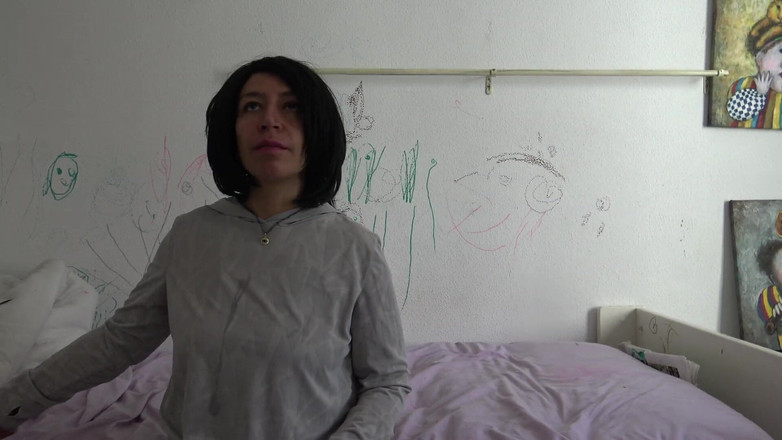 Stepmom Susan: 巴基斯坦人妻在伦敦羞辱她的英国戴绿帽子的丈夫