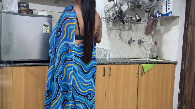 Hornycouple149: Stepson Is Addicted to Porn and Stepmom Uses Her Body...