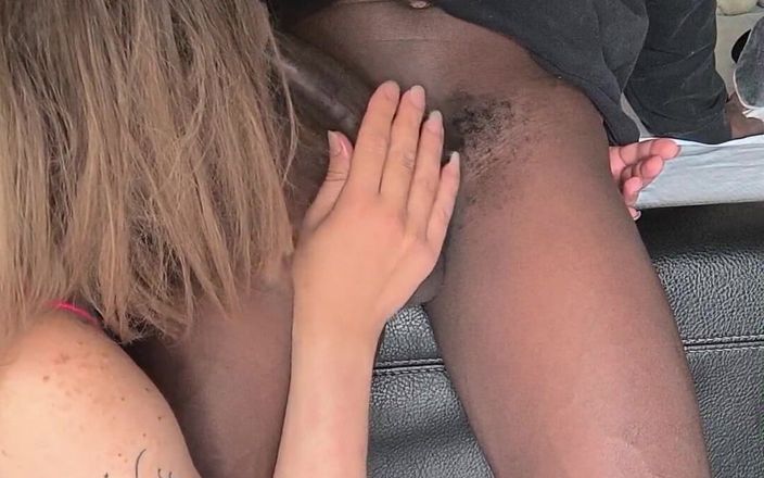 Rozebell: Sála moje velké černé péro Bevor Kurva - sexy Sissy Rozebell ošukaná...