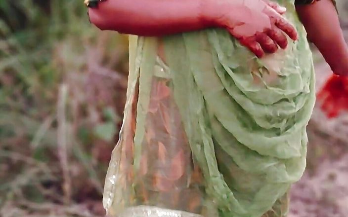 Fuckkkker: Indische Sasur Ji met haar vriend Rani neukt buitenshuis Hindi-praat