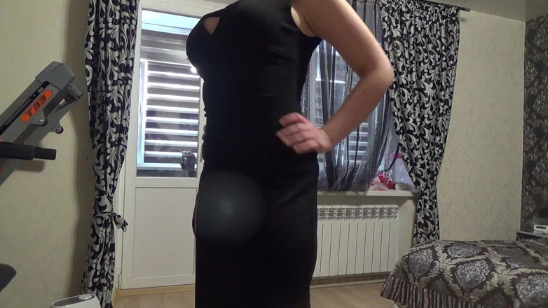 Sexy Milf: The sexiest my outfit N3 Modeling long classik balck dress...