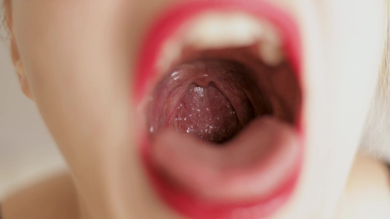Mrs Peachesxx: Mira dentro de mi boca