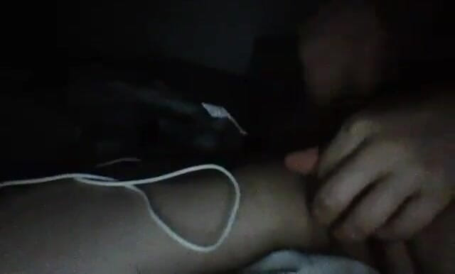 LilTaste: Buttnaked Masturbieren in der Nacht im Bett Solo &amp; Arschfingern; Kein...
