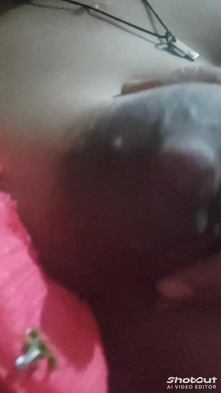 Dr_doom21: Ik denk dat de blouse omlaag is