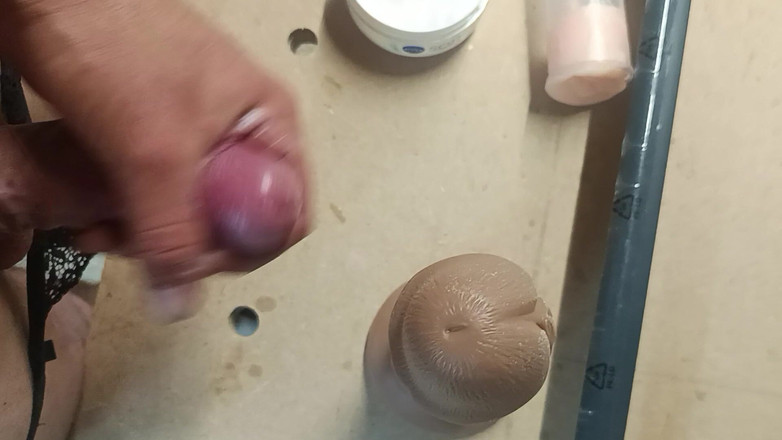 Artbigd: Pemompaan Penis