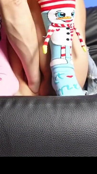 Kurze intensive tiefes fisting, heißer polnischer mädchen-orgasmus