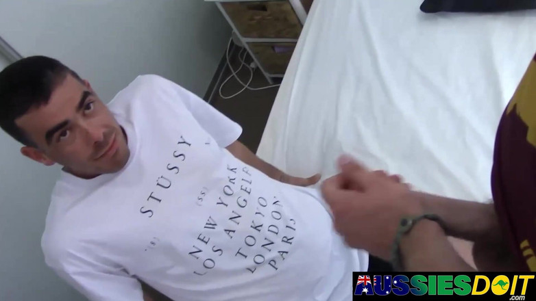 AussiesDoIt: Top Aussie Randy không thể ngừng đụ cái lỗ khít khao...