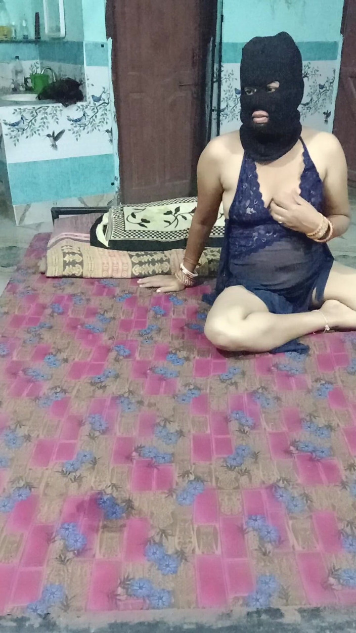 Real Couple 203: देसी जोड़े अधोवस्त्र के साथ घर का बना सेक्स लंड चुसाई