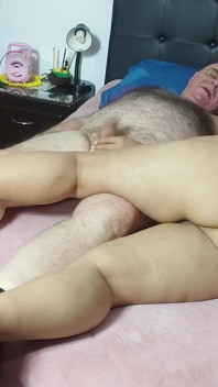 Garabas ve Olga ile boşalana kadar devam et