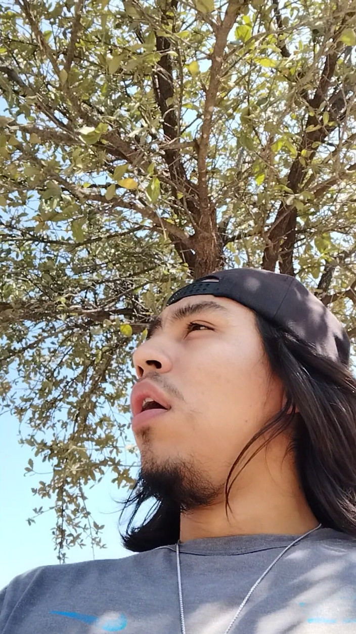 AlexAlejandro13: Saya Di Taman Sendirian Memberikan Kesenangan Sampai Saya Mendapatkan Susu