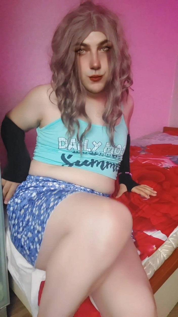 Kitty_Cross: Cute Femboy in Her Private Room Making Hottie Videos Modeling...