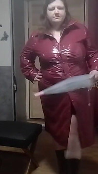 Tady je vaše paní a dává vám rozkazy