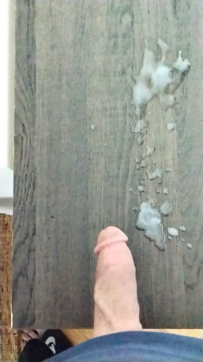 Calo Cazzone: Slo Mo stříkání