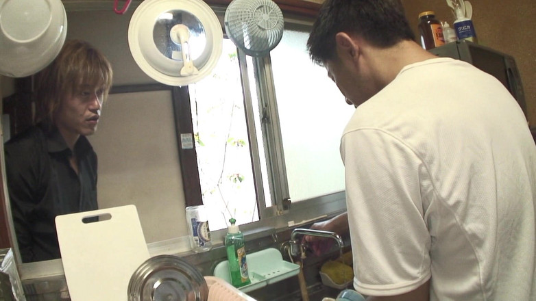 Asian X: Chlupatá kundička kape tlusté sperma po divokém prstění