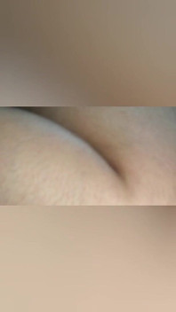 インドのベンガル人主婦がフロントオフィスでサリーを開け、上司と激しいセックスをする