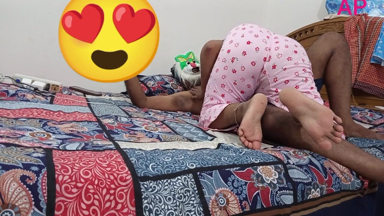 akashprimex790: Eu fodo a bunda grande da esposa gostosa do meu...