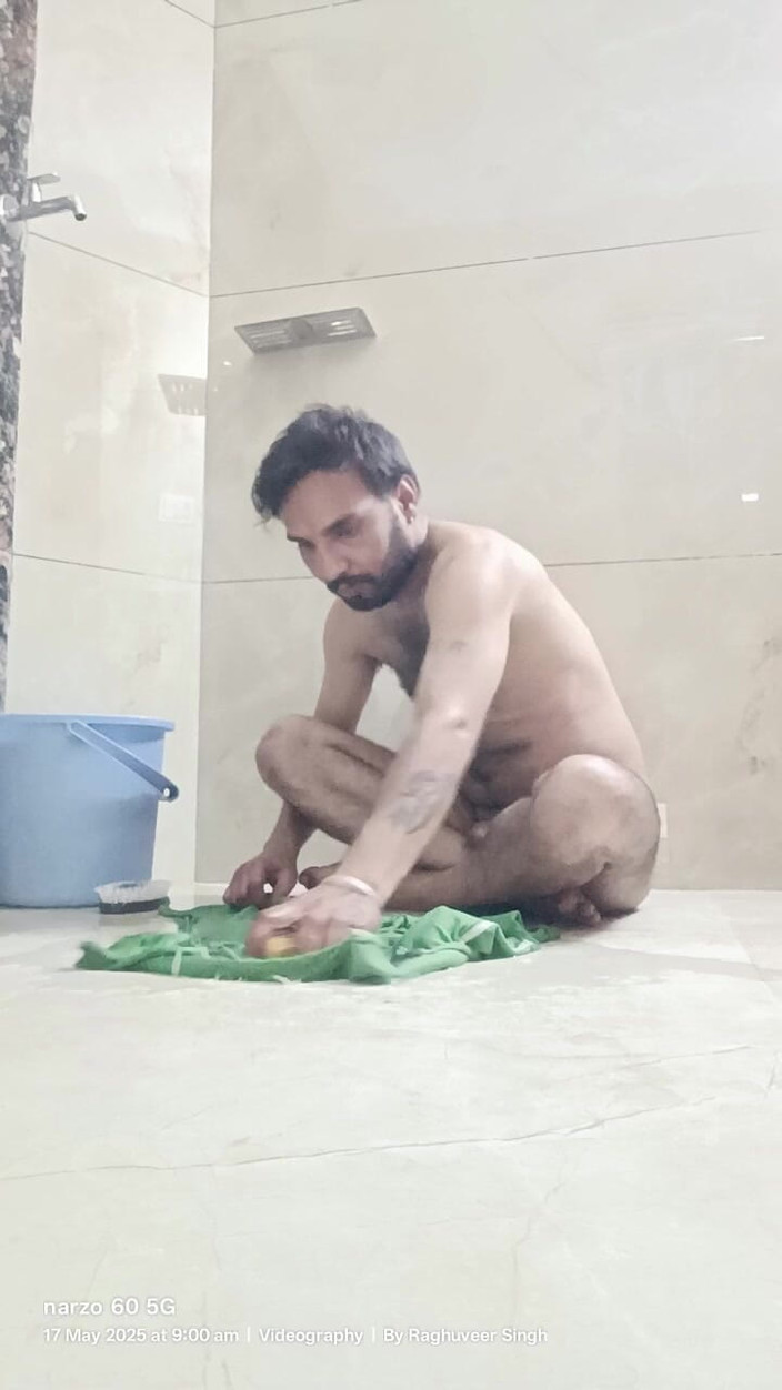 Rajasthani-old-lover: Rajasthani jungenshow penis