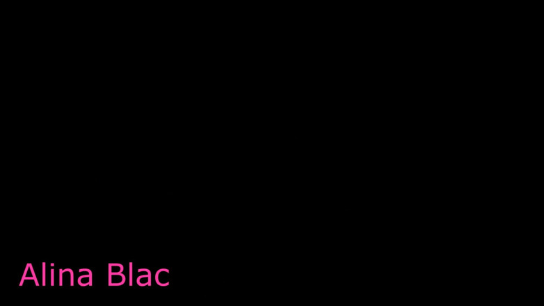 Alina Blac: 私のオマンコは湿気でスラップし、私の唇はあなたのペニスでこすりを求めます
