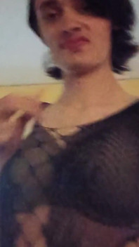 Sexig tjej Carolina Alicia 1 st röker fetisch