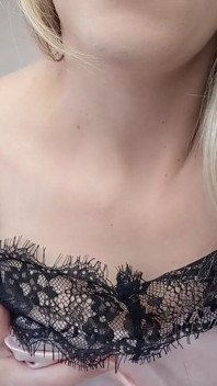 Sto Giocando Con Il Mio Giocattolo Molto Gustoso