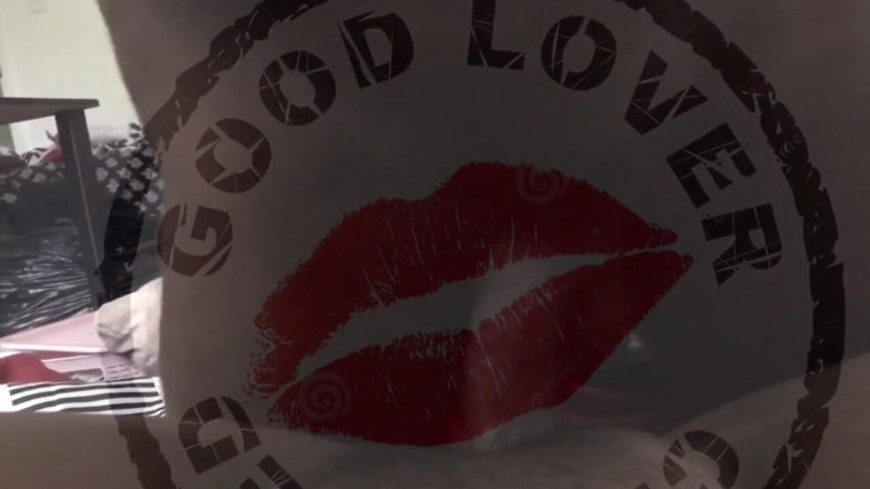 Good Lover: Une grosse bite noire pour une chatte excitée