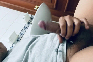 Jj Jimenez: Bathroom jacking of