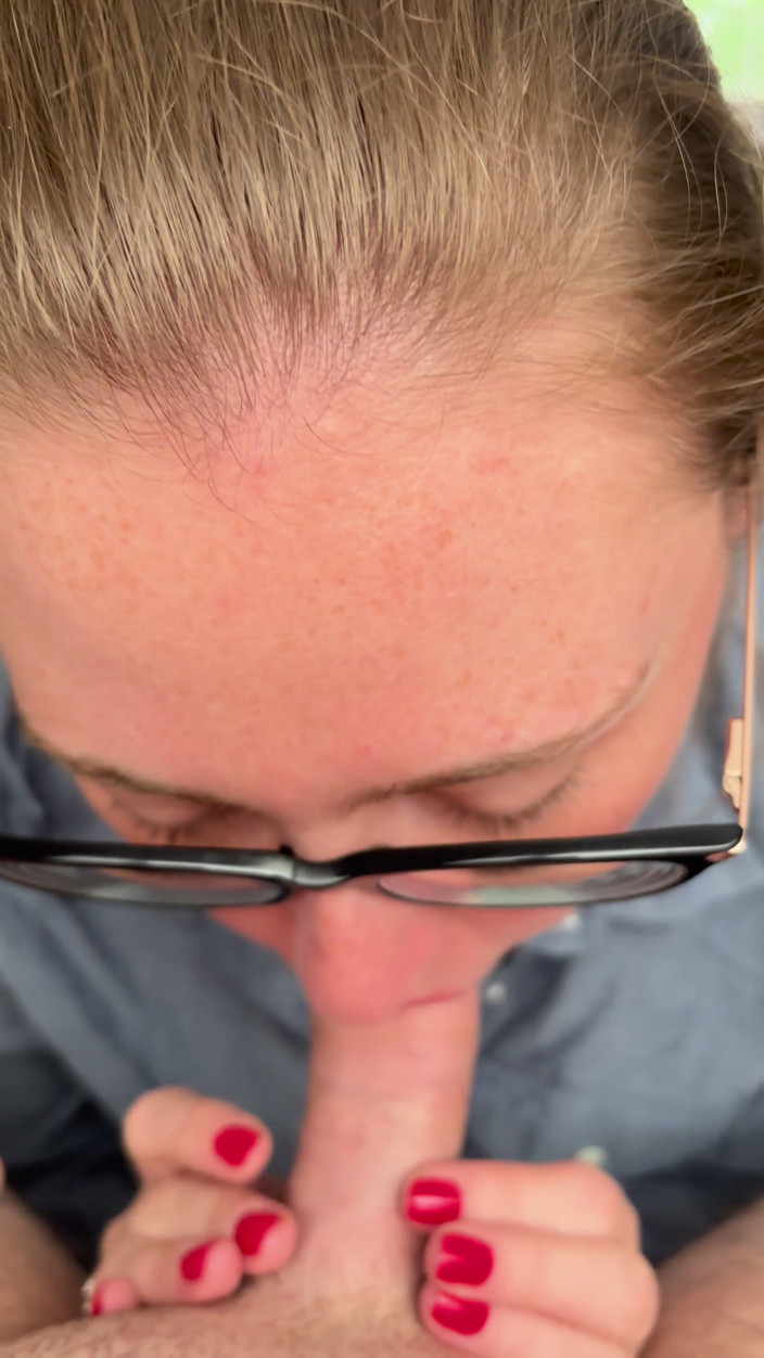 BeautfiulBJ25: Unexpected Cum in Mouth Blowjob
