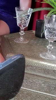 Sedusă În Barul Hotelului