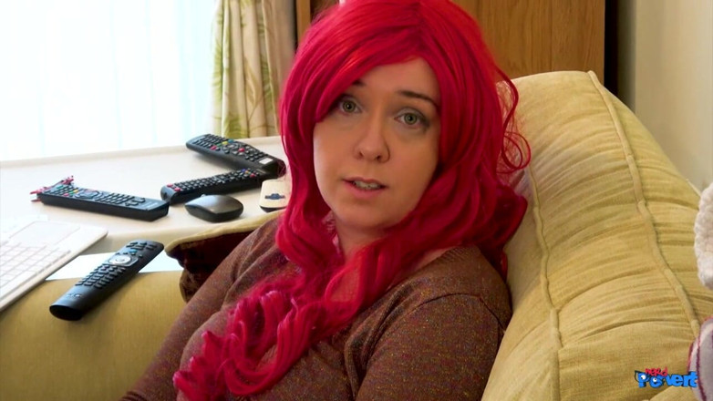 Nerd Pervert: Millie Santoro - chevaucheuse de bites ringarde