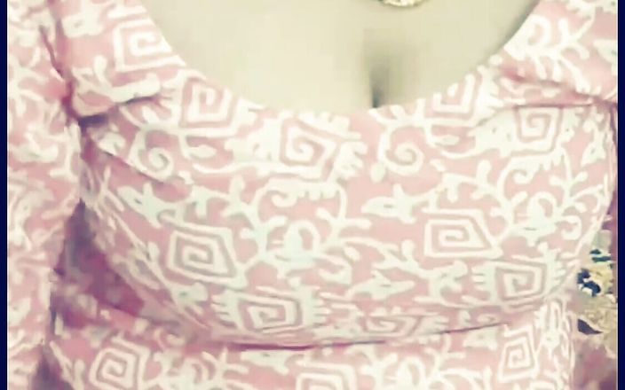 Suzy Pusy: Frisch verheiratete bhabhi genießt