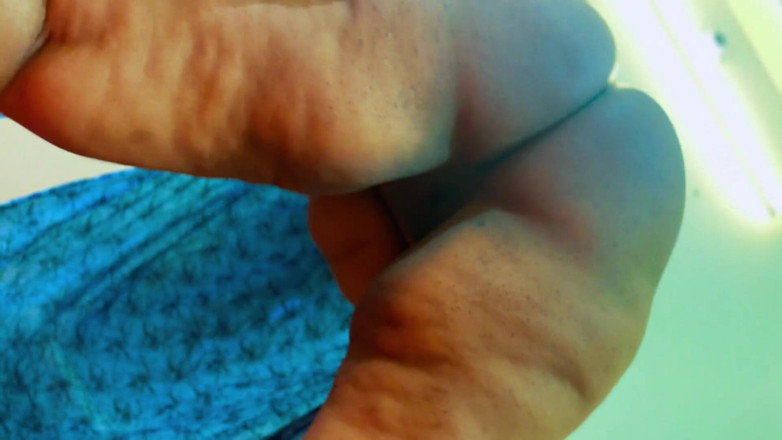 Aria Mia: Musulmana árabe culona grandota mucama caliente después del trabajo muestra su...