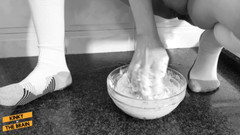 Kinky N the Brain: Čůrací těsto