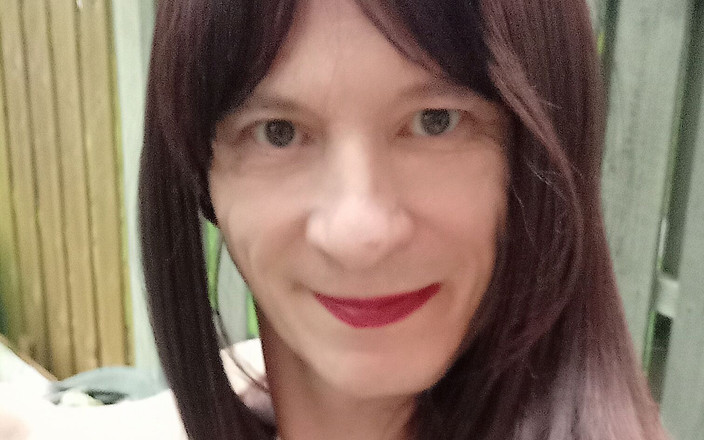 Elegant Collette: सेक्सी लड़की होने के नाते XXX