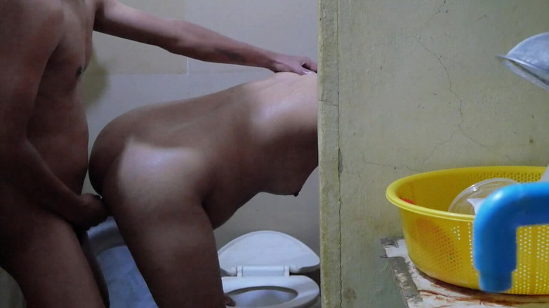 House wife: I Fucked My Wife in the Bathroom Oh Yeah It...