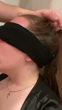 Tvrdý hluboký orální sex, ošukaná kráska do pusy!