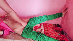 Your kavita bhabhi: 젖탱이를 누르고 따먹히는 인도 바비