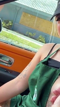 College Starbucks nastolatka Lola Policzki na tylnym siedzeniu jebanie Teddy Tarantino