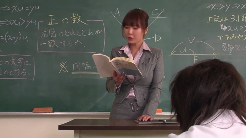 Japan X: Asian teacher in blowbang trouble