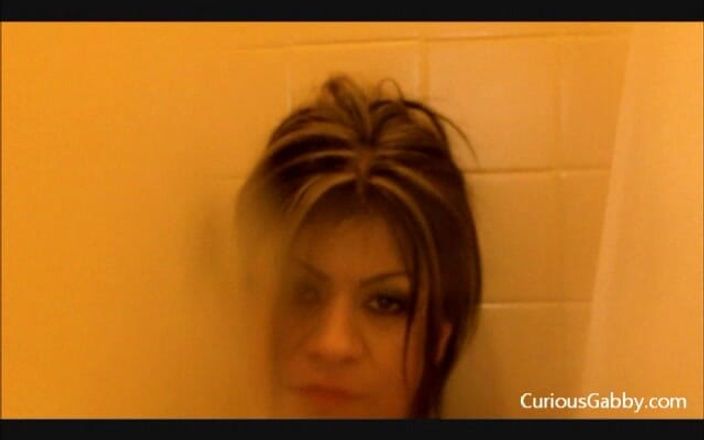Gabby Quinteros: Bayy Quinteros Tub Time