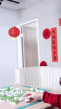 Sex s prsatou kráskou v Cheongsam