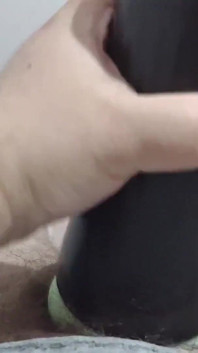Nová hračka! Vystříkání do kundičky a výstřik do kundičky!
